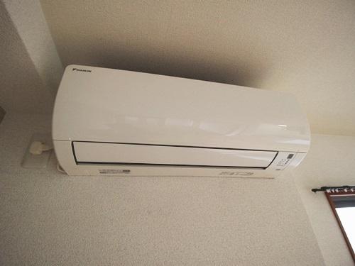 イーストキューブ