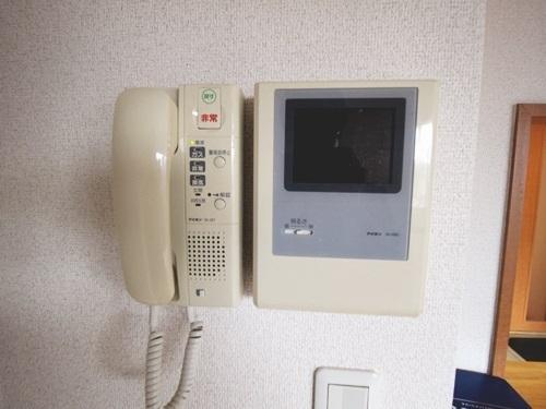 イーストキューブ
