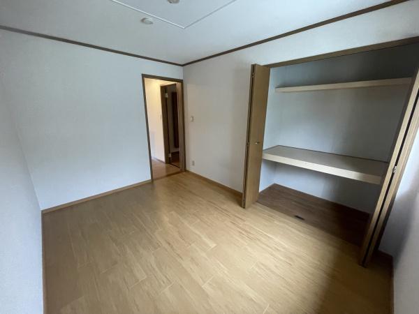 クレスト菱木
