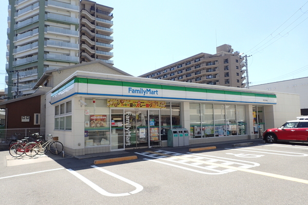 スカイコート津久野(ファミリーマート堺津久野町店)