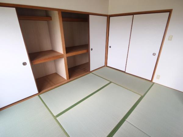 グランシャリオ寺山
