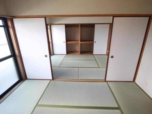 グランシャリオ寺山