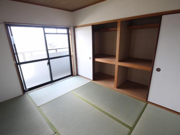 グランシャリオ寺山