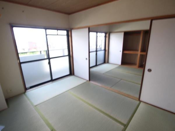グランシャリオ寺山