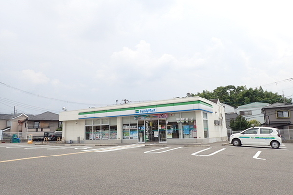 ルチャーマ(ファミリーマート和泉唐国店)