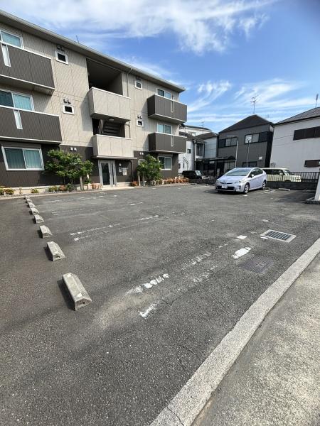 エムズ　フォレスタ
