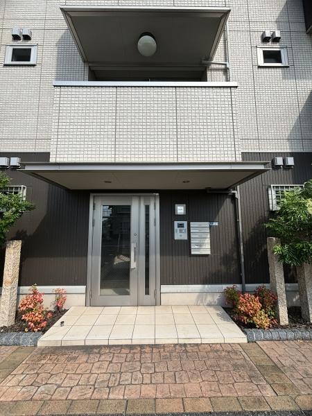 エムズ　フォレスタ