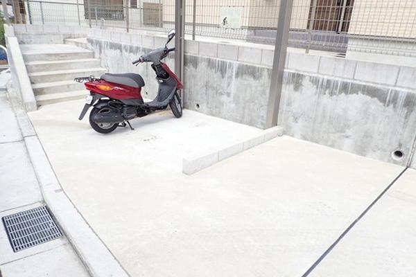 エルフラット津久野