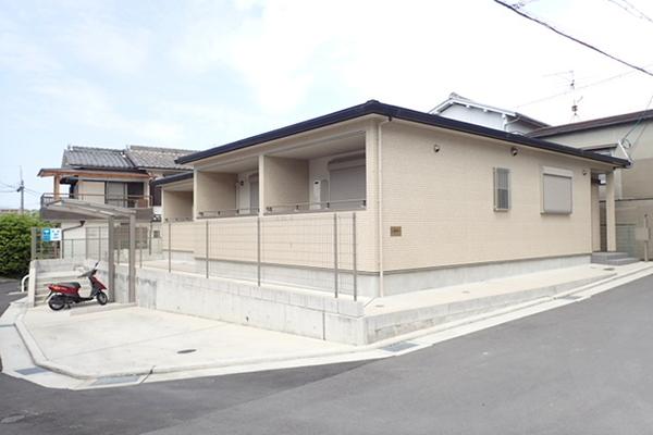 エルフラット津久野