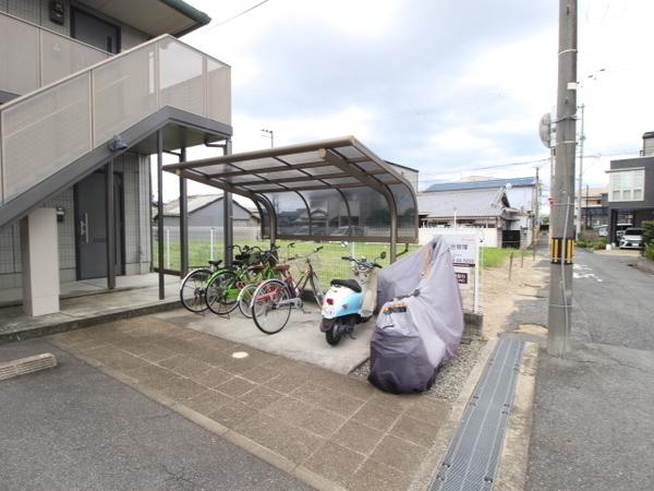 パル春日　B棟