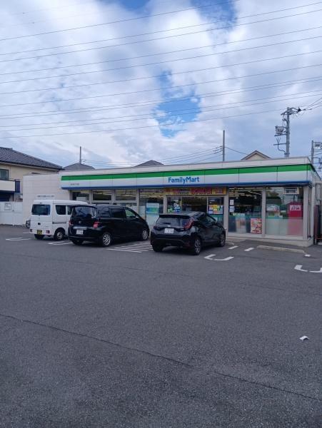 メゾン・ラメール(ファミリーマート南大泉６丁目店)