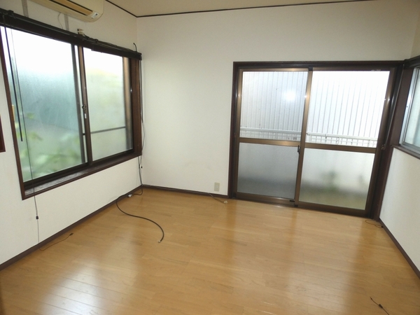 夏見５貸家