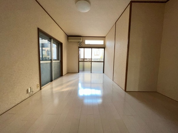 市川市大洲３丁目の貸家