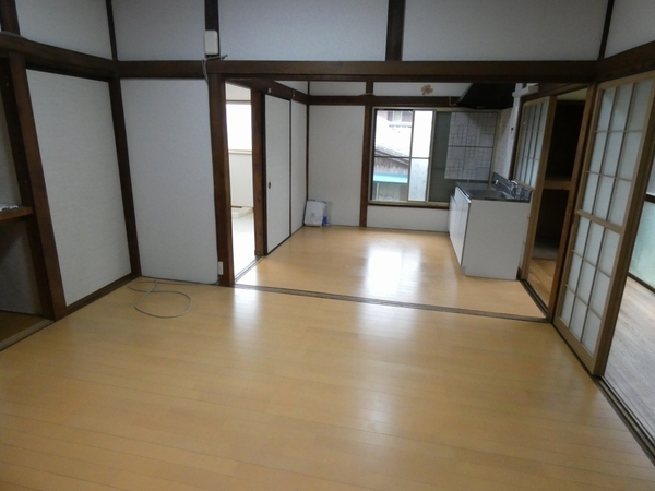前原西二丁目戸建