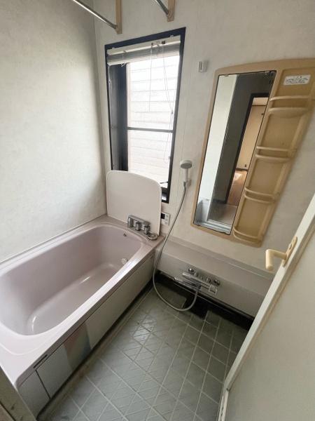 夏見台1丁目貸戸建