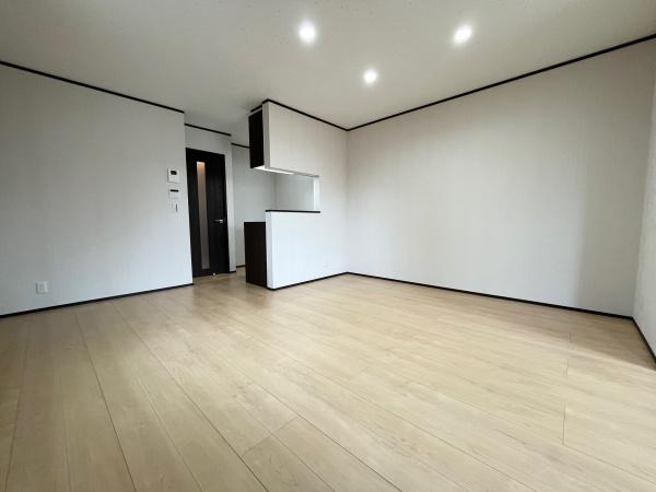 AmorVillage壱番館