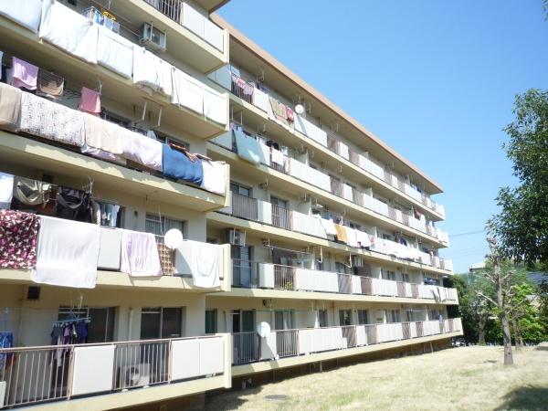 船橋市芝山３丁目のマンション