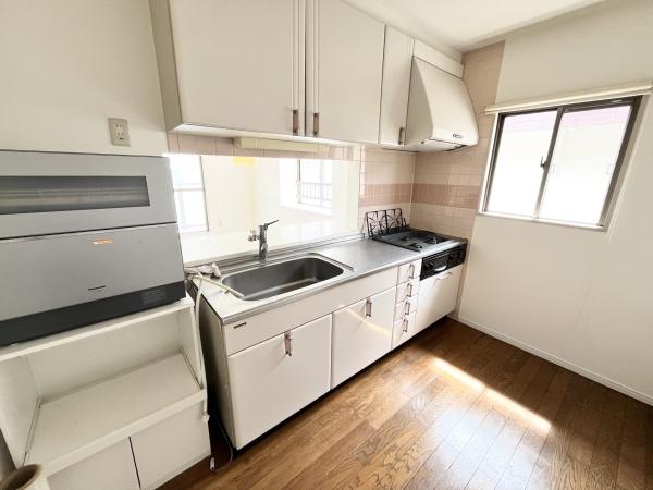 船橋市飯山満町３丁目のマンション