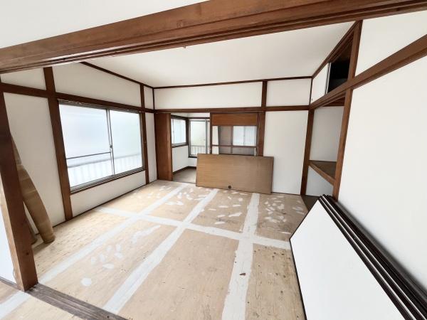千葉市花見川区三角町のテラスハウス