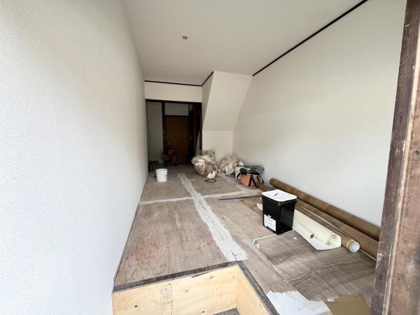 三角町貸家