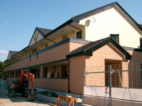 高石市綾園４丁目のハイツ