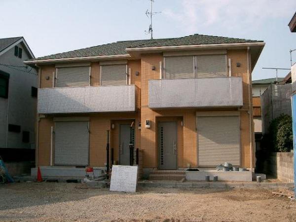 高石市千代田３丁目のハイツ