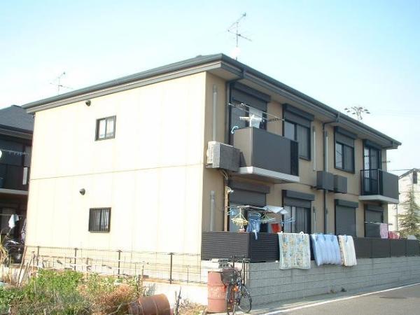 泉大津市板原町４丁目のハイツ