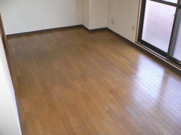 堺市西区鳳北町３丁のマンション