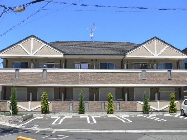 和泉市府中町のアパート