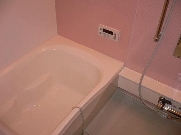 泉大津市東豊中町２丁目のハイツ