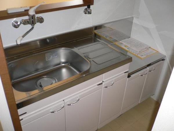 堺市西区鳳西町２丁のハイツ