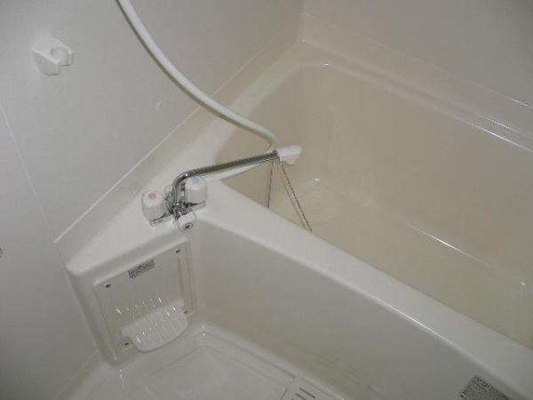 堺市西区鳳西町２丁のハイツ