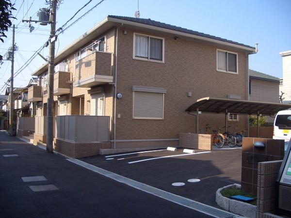 泉大津市二田町２丁目のハイツ