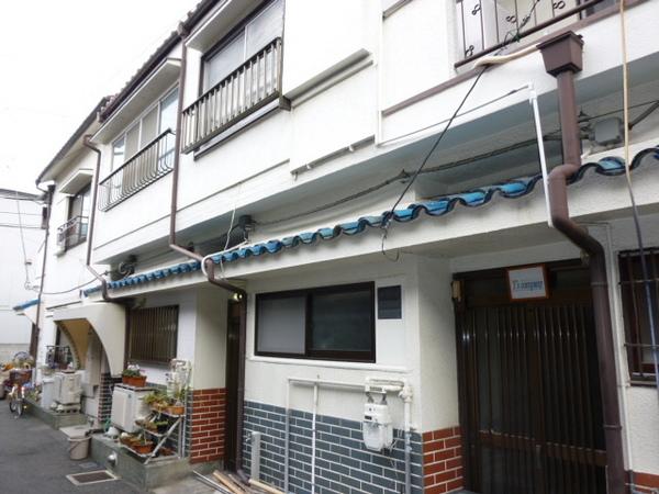 高石市綾園3丁目のテラスハウス