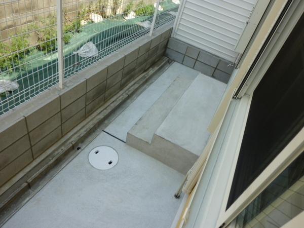 泉大津市東雲町のアパート