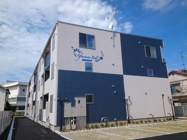 和泉市富秋町1丁目のアパート