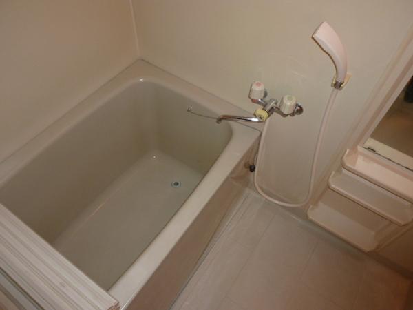 高石市加茂３丁目のマンション
