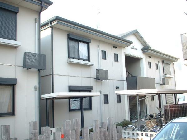 泉大津市板原町２丁目のハイツ