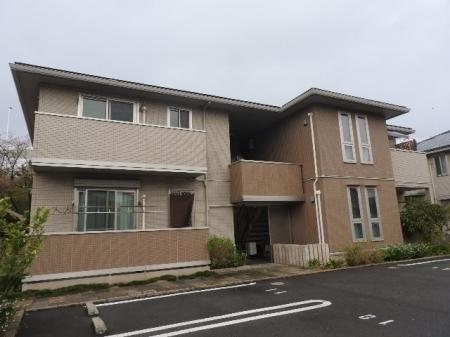 泉大津市助松町１丁目のアパート