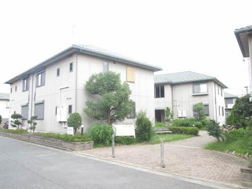 堺市西区浜寺南町1丁のアパート