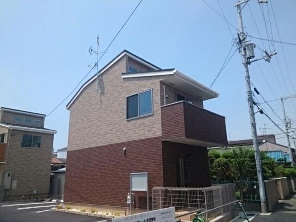 高石市綾園６丁目のタウンハウス