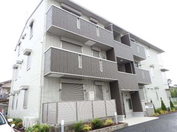 泉大津市二田町３丁目のアパート