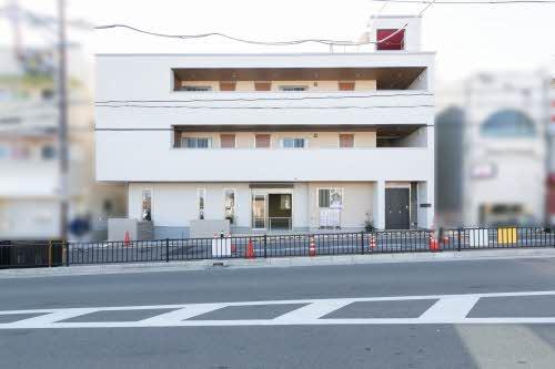 堺市西区鳳東町４丁のマンション
