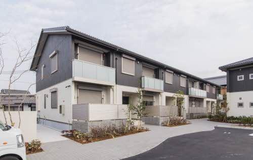 和泉市府中町３丁目のアパート