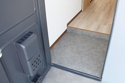 高石市羽衣４丁目のマンション