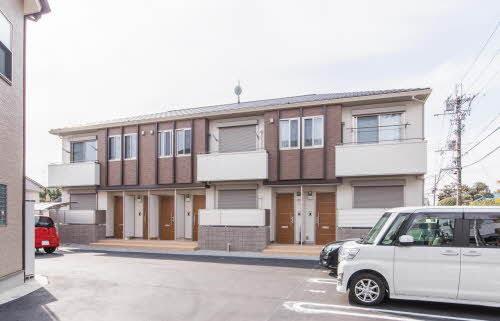 堺市西区鳳南町２丁のアパート