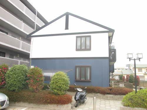 堺市西区鳳南町５丁のアパート