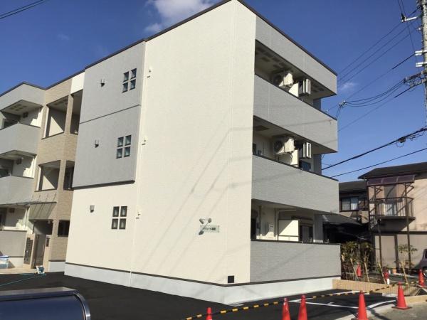 泉大津市東助松町2丁目のアパート