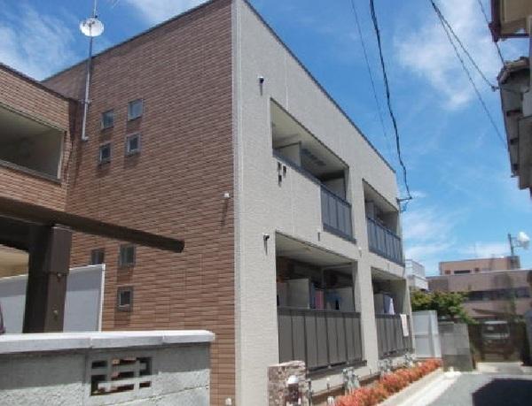 堺市西区鳳東町４丁のアパート