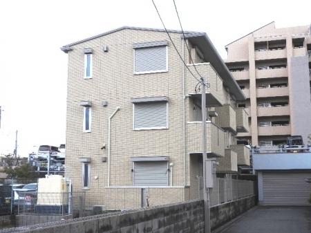 高石市綾園2丁目のアパート